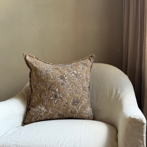 Nadira Natural Cushion